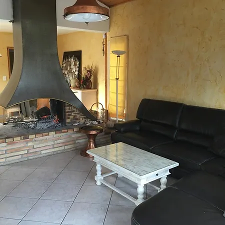 Vakantiehuis Dans Avec Piscine Privee With Swimming Pool
